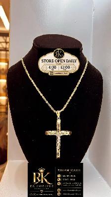 10K  yellow Gold Chain & Cross # R 64
