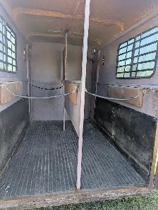 Horse Trailer - Photo 10