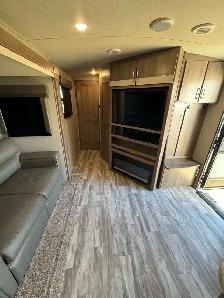 2022 Grand Design Imagine 3250BH - Photo 4
