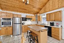 Isle Lake 2 Bed Lake View 1.5-Storey with Dock, Silver Sands - Photo 3