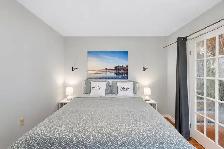 Isle Lake 2 Bed Lake View 1.5-Storey with Dock, Silver Sands - Photo 9