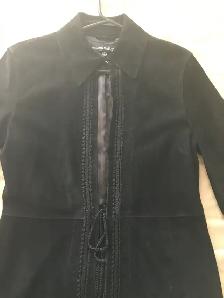Beau 2pièces, manteau et pantalon suède souple/lavable gr6,  60$ - Photo 2