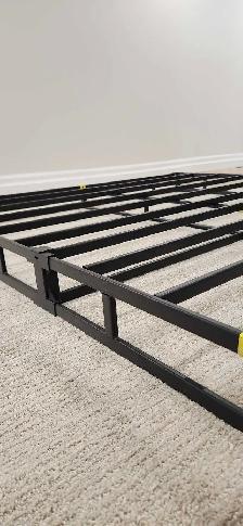 5 inch Queen Size Metal Box Spring - Photo 2