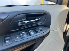 2013 Dodge Grand Caravan CREW-WHEELCHAIR ACCESSIBLE-POWER RAMP - Photo 12