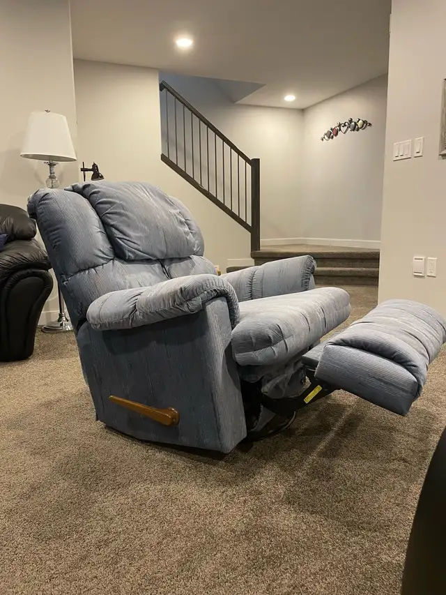 Recliner Chair