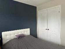 2 Furnished Rooms in Collingwood Close to Blue Mountain - Photo 2