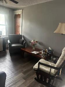 BRIGHT 2 BEDROOM APARTMENT PORT COLBORNE WEST - Photo 3