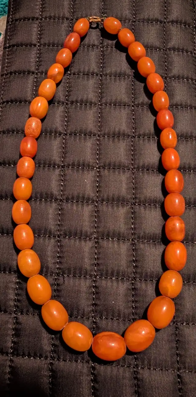 Vintage - Rare - Butterscotch Baltic Amber Necklace