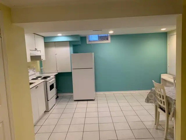 Middlefield and Steeles 1 Bedroom Apartment For Rent