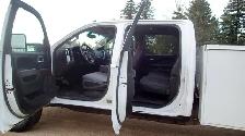 2016 GMC 3500 Crew Cab 4x4 Service Truck - Photo 6