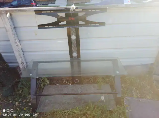 swivel TV stand