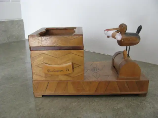 Distributeur de cigarette ( Ancien )