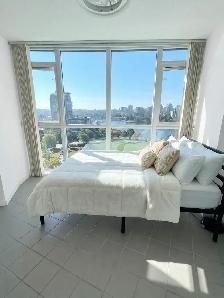 Yaletown Room, Pool & Gym Included, Free Cleaning, Move In NOW! - Photo 2