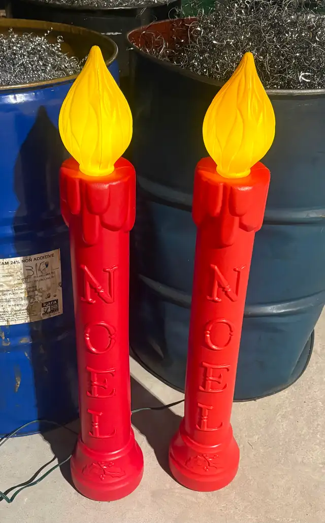 Vintage Blow Mold Plastic Christmas Candles (‘NOEL’ - Working!)