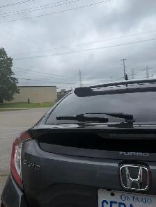 Honda Civic Hatchback - Photo 3