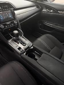 Honda Civic Hatchback - Photo 7