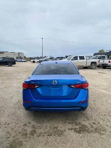 2020 Nissan Sentra SV - Photo 8