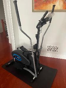 Treadmill And indoor bike - Photo 4
