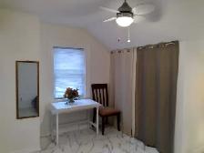 Alliston-Room For Rent - Photo 2