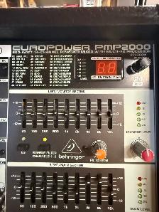 Powered Mixer - Behringer - Photo 3