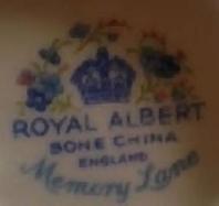 Royal Albert - Memory Lane - Photo 10