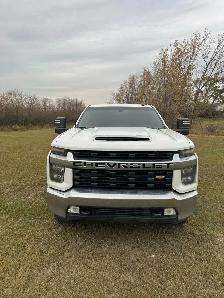 2020 Chevrolet Silverado LT 3500HD - Photo 2