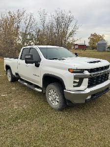 2020 Chevrolet Silverado LT 3500HD - Photo 3