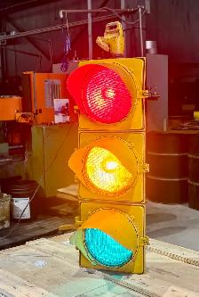 Vintage Metal ‘GE’ Traffic Signal Light (w Three Working Lenses) - Photo 2