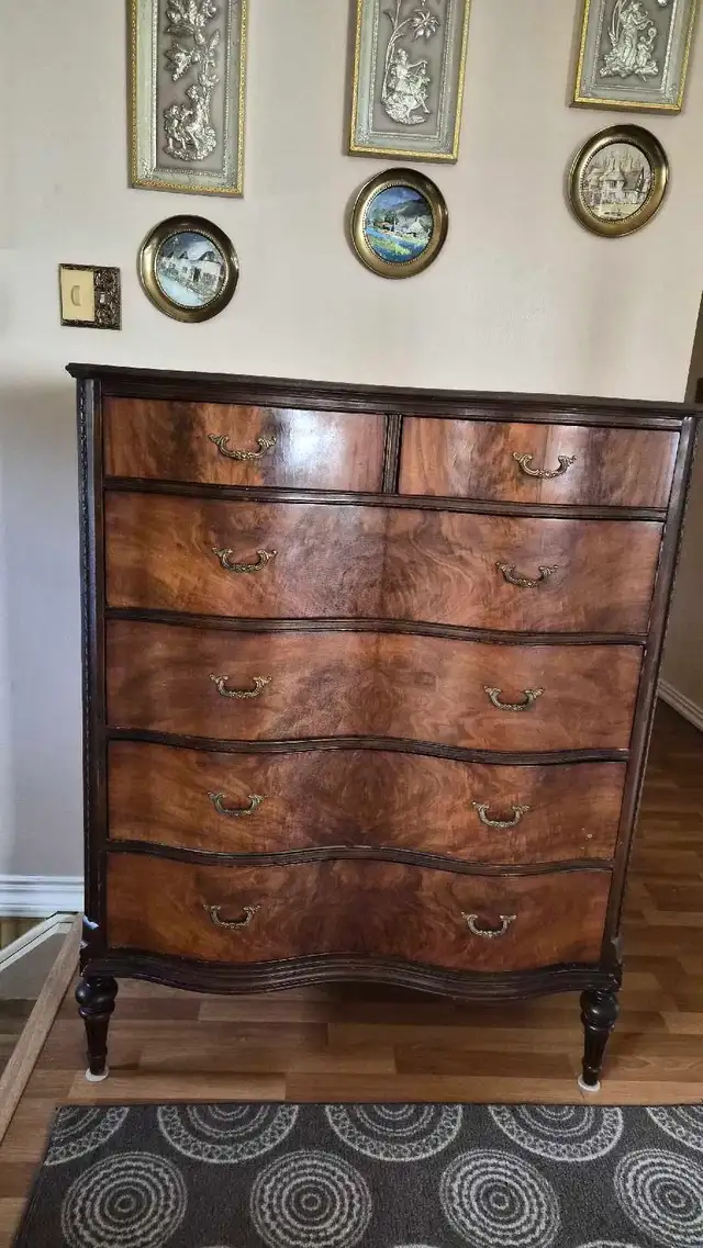 Burl Wood Dresser Set – Serpentine Front (Highbo