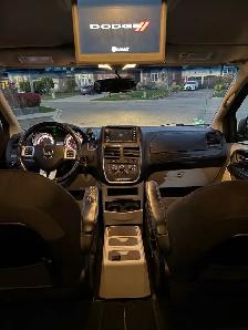 2015 Dodge Caravan - Photo 4