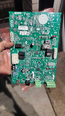 Goodman Amana PCBKF109S Circuit board - Photo 2