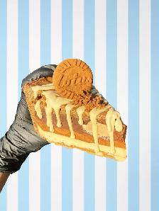 Biscella Cookie Pie
