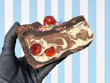Cherryfetti Cookie Pie - Photo 3