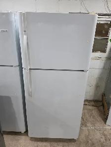 Kenmore 30' White Top Freezer Bottom Fridge CAN DELIVER
