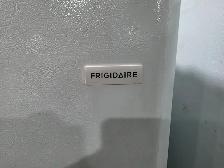 Whirlpool 30' White Top Freezer Bottom Fridge CAN DELIVER - Photo 2