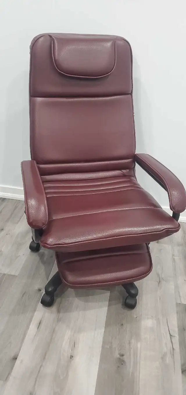 OFM Barrister Executive Reclining Office Chair