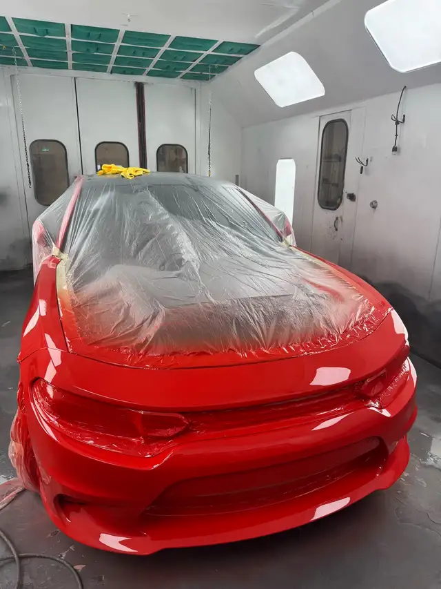 Professional Auto Body Shop - High Quality