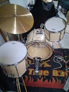 Pearl export drum kit 10,12  90's - Photo 3