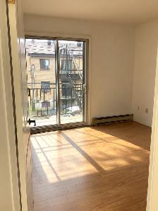 4½ À LOUER — 1 250 $/MOIS — RIVIÈRE-DES-PRAIRIES - Photo 3