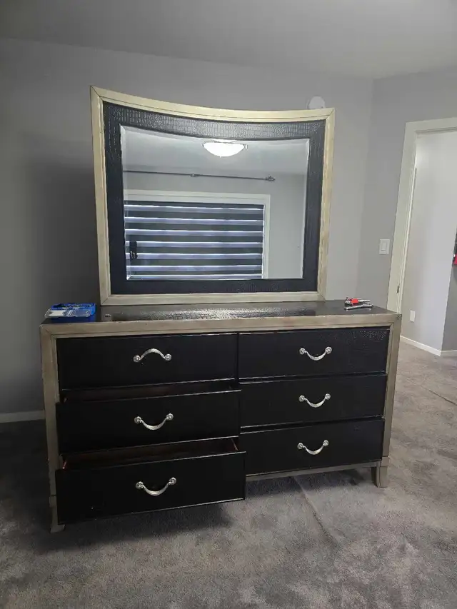 ITEMS FOR MOVING SALE