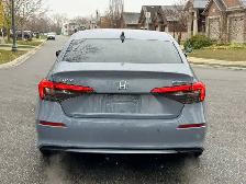 2022 Honda Civic Touring - Photo 2