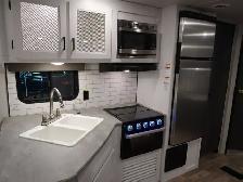 2022 Keystone RV Hideout 272BH, DUAL ENTRY, REAR BUNKS, SLEEPS 6 - Photo 16