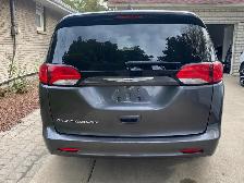 2021 Chrysler Grand Caravan - Photo 3