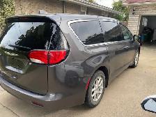 2021 Chrysler Grand Caravan - Photo 4