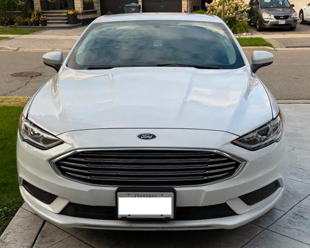 Ford Fusion SE - 2nd Owner - Clean Title - Excellent Condition