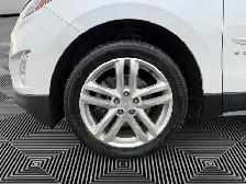 2019 Chevrolet Equinox AWD | 2.0L | CLEAN CARFAX | PANO ROOF | - Photo 9