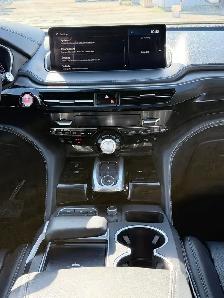 2022 Acura MDX - Photo 12