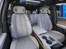 2027 Cadillac VISTIQ Awd 4dr Sport - Photo 19