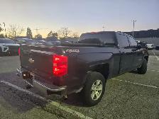 2017 Chevrolet Silverado 1500 LT Crew Cab Standard Box 4-Wheel D - Photo 8