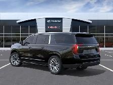 2027 GMC Yukon XL Denali Ultimate 4WD 4dr Denali Ultimate - Photo 3